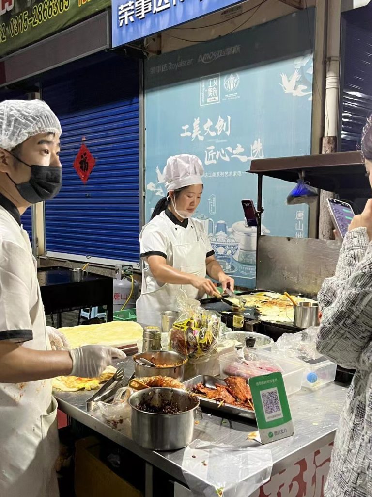 唐山还有谁没吃过无敌打卡的荷花坑鸡蛋饼